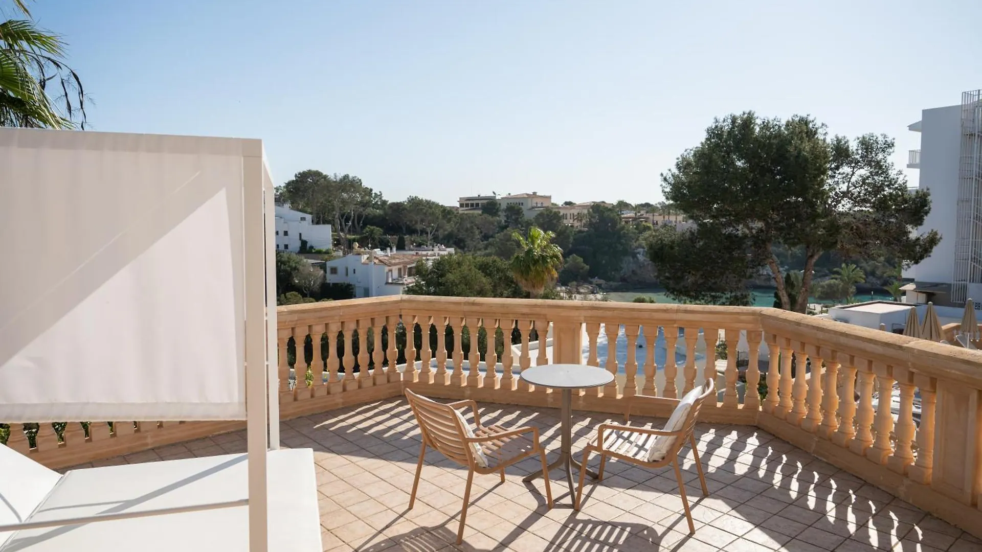 Apartamentos Azul Playa Cala Ferrera