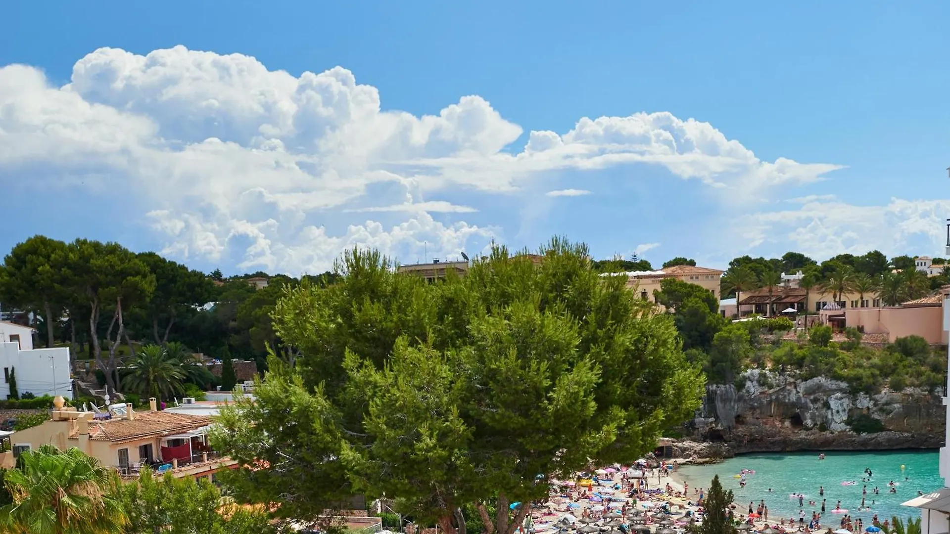 Apartamentos Azul Playa Cala Ferrera  Aparthotel Cala Ferrera (Mallorca)
