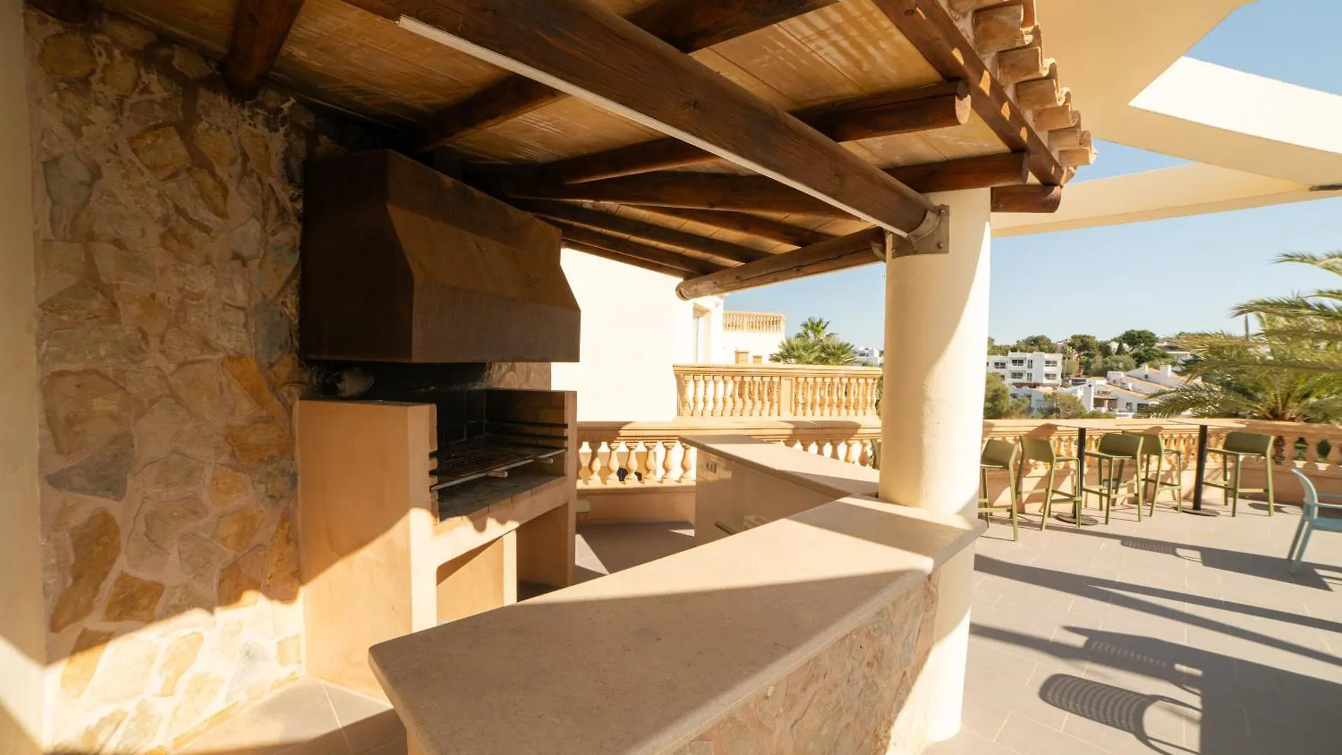 Apartamentos Azul Playa Cala Ferrera  Spain
