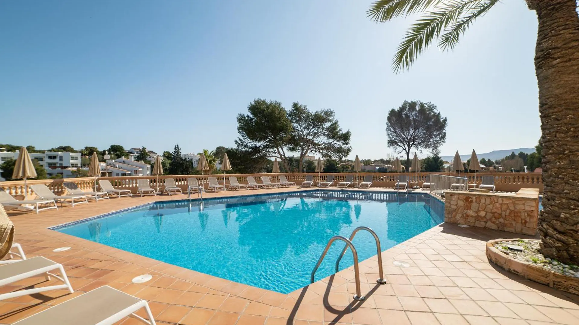 Apartamentos Azul Playa Cala Ferrera  Appart hôtel